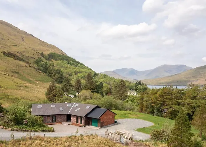 Heather With Sea And Mountain Views *