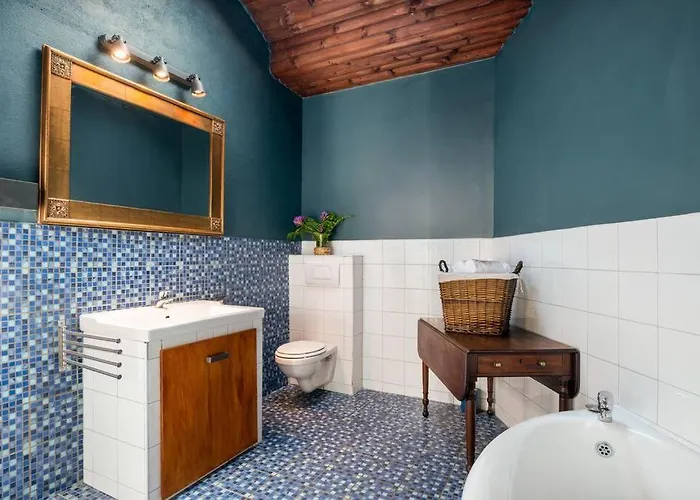 Heather With Sea And Mountain Views Apartament